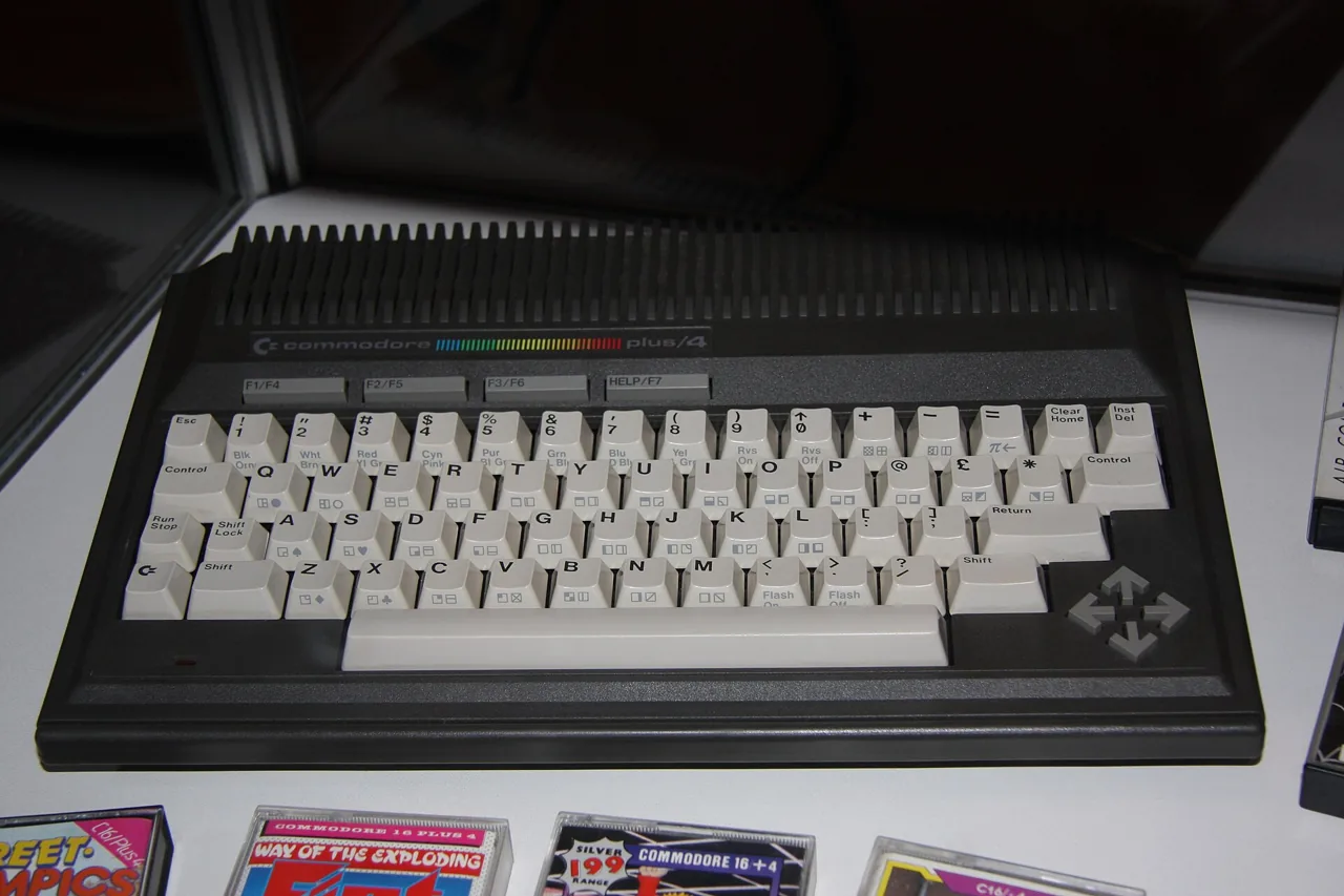 Commodore plus-4, archival photo